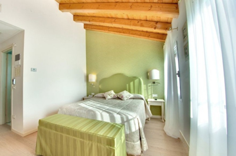 威尼斯附近有没有便宜的酒店,威尼斯哪些酒店好玩