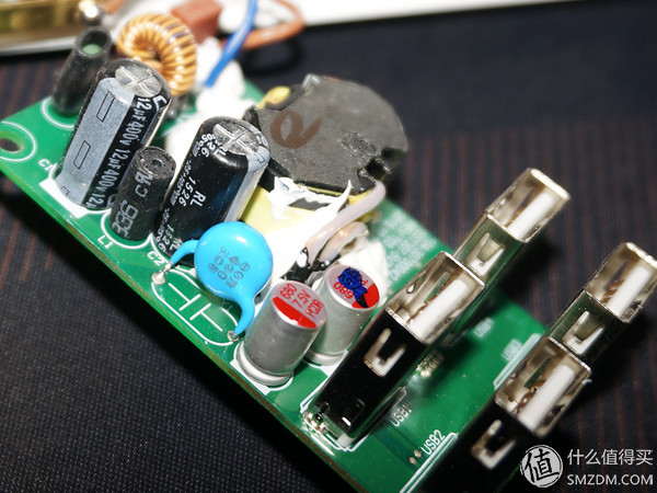 航嘉插排100w,航嘉插排1米