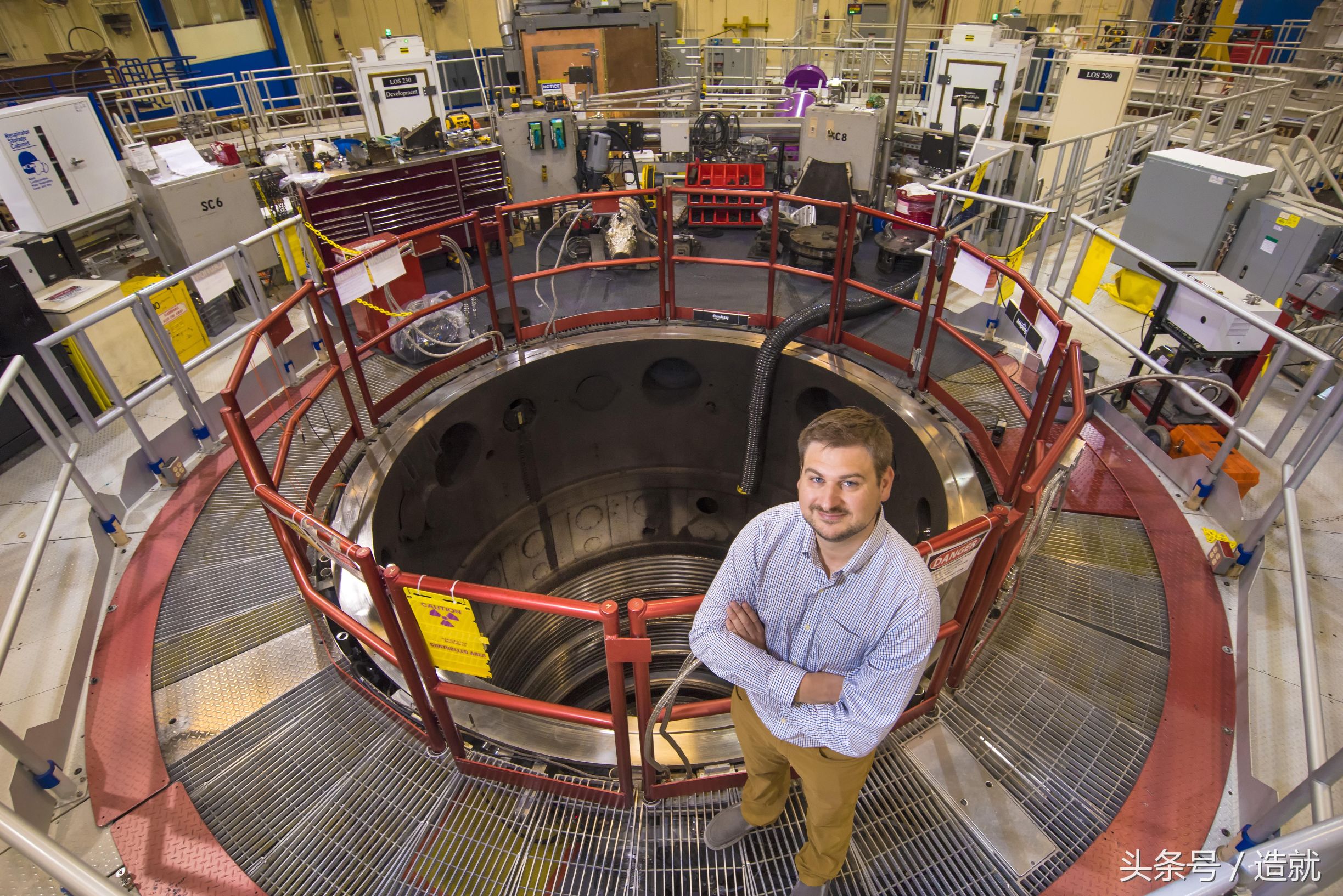 霍金关于黑洞的研究过程,科学家们对黑洞的研究进展