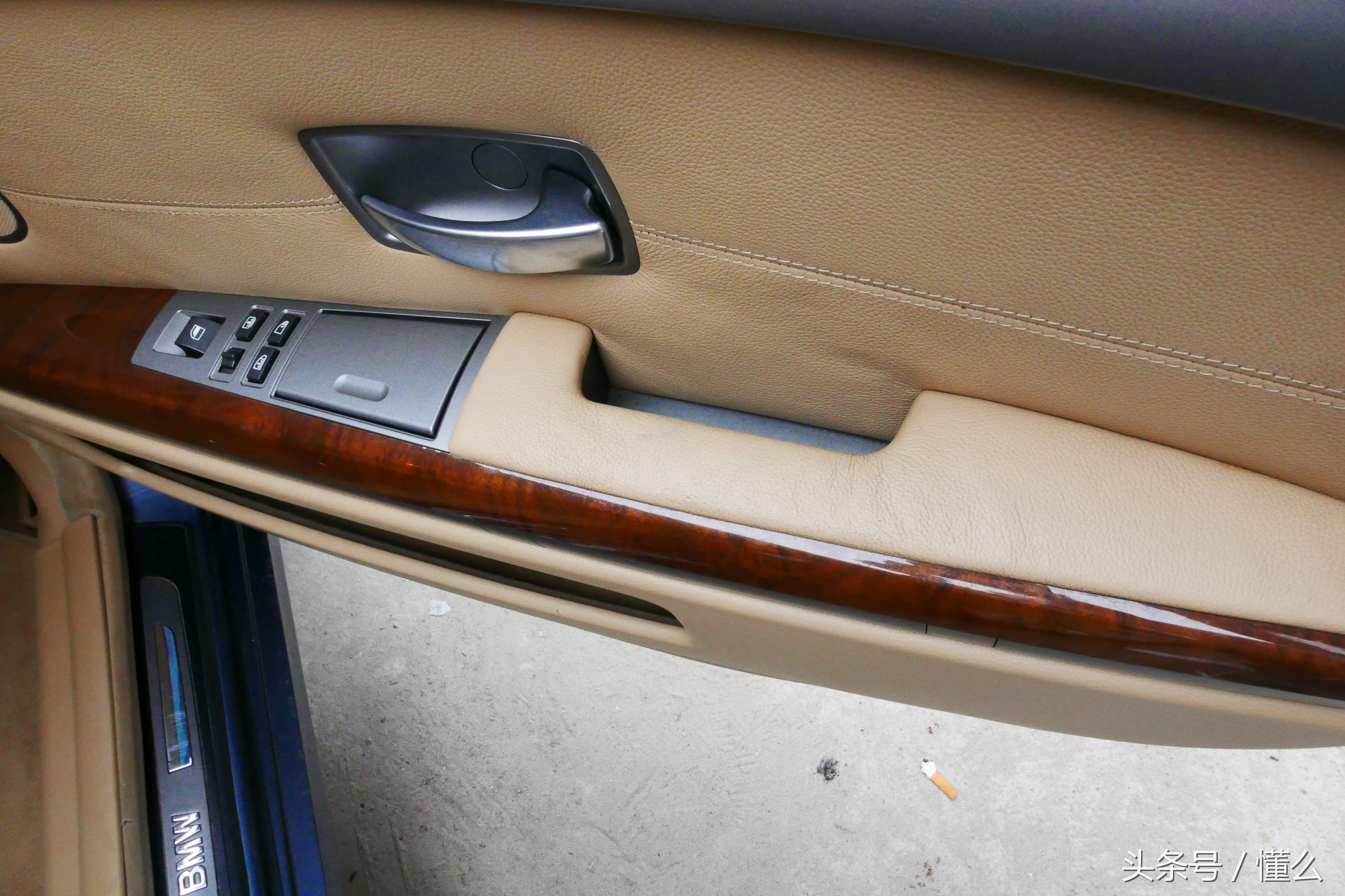 宝马7系m760深蓝色,宝马7系老款e66试驾