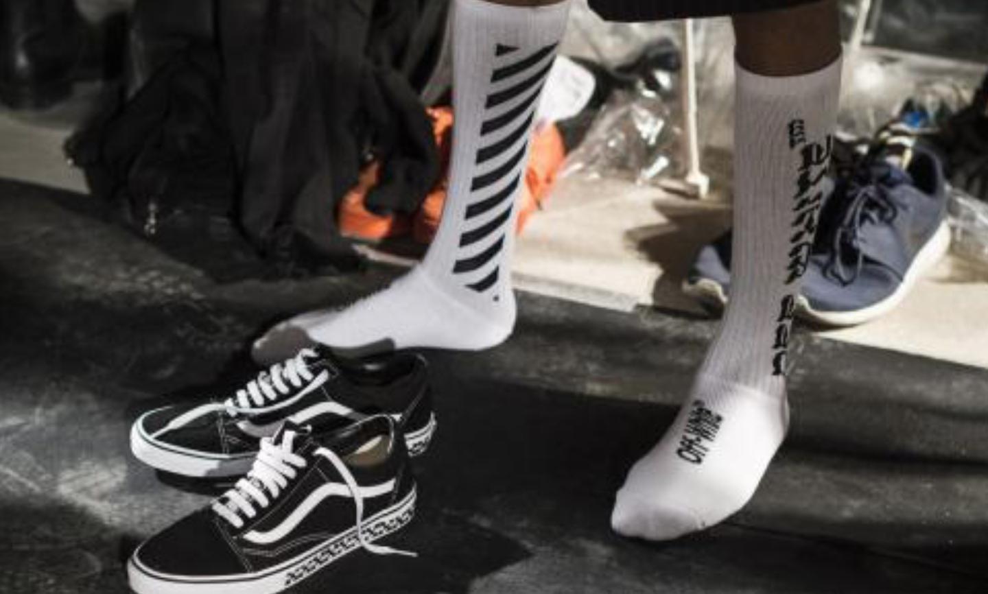 吉登运动服的总市值,吉登运动服的研报