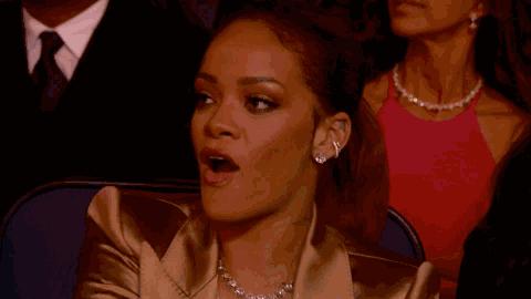 迷你小肩包,现在还流行小皮包包吗