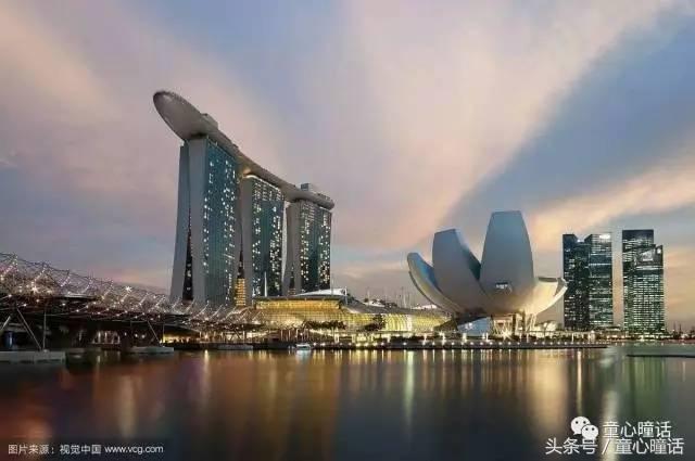 新加坡滨海湾金沙酒店无边泳池,新加坡海边金沙酒店