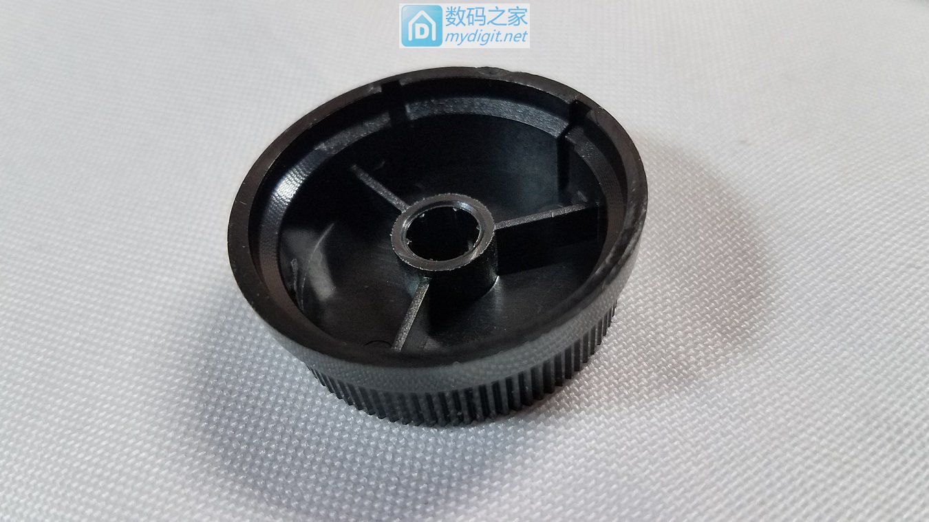 皮革+木质=好音质?简评朗技iBOXH90创意无线蓝牙音箱性价比