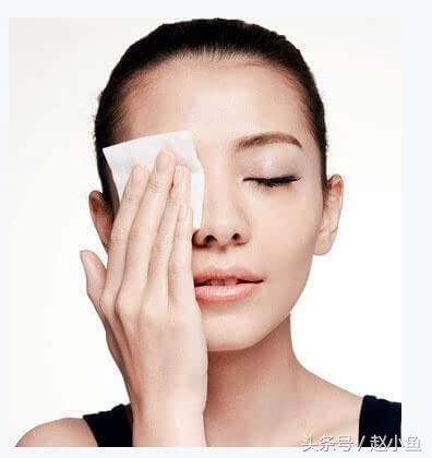 凡士林的四个妙用绝对有你需要的,凡士林的正确用法图解