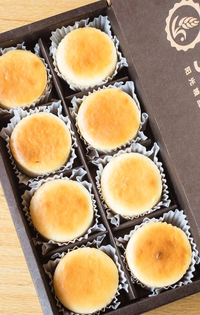 去上海必打卡的sunflour沪外首店开来武汉,你吃过没?