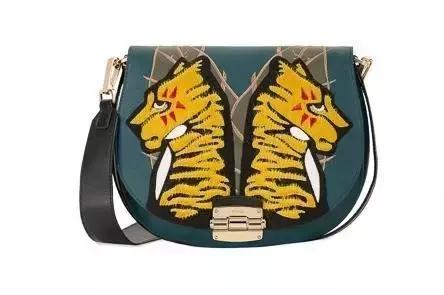 给男朋友买的包包推荐,如果老公给你2万你会买什么