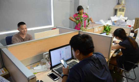 90后开公司半年赚500万,90后创业小伙一个月收入多少