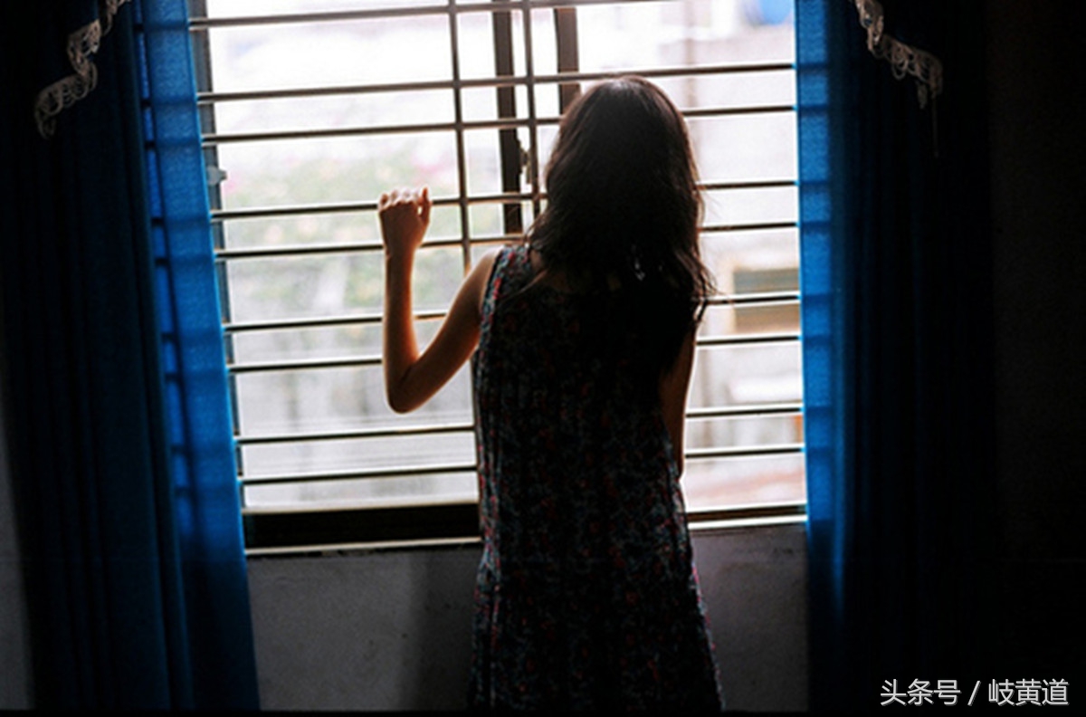 宫颈糜烂不是病，过度治疗反伤子宫，这是为什么？