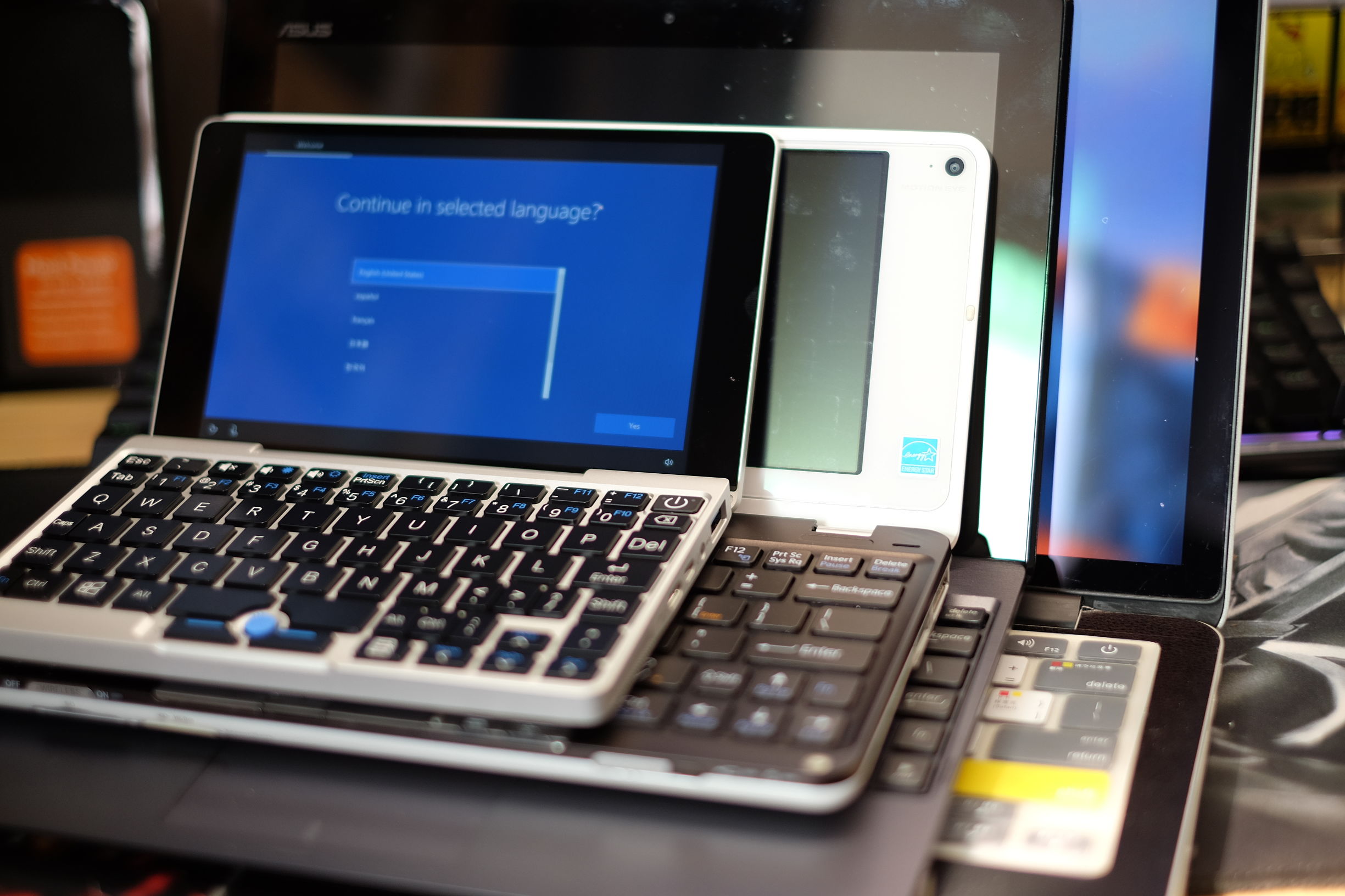 gpdpocketwin10迷你笔记本,可以装进口袋的笔记本电脑