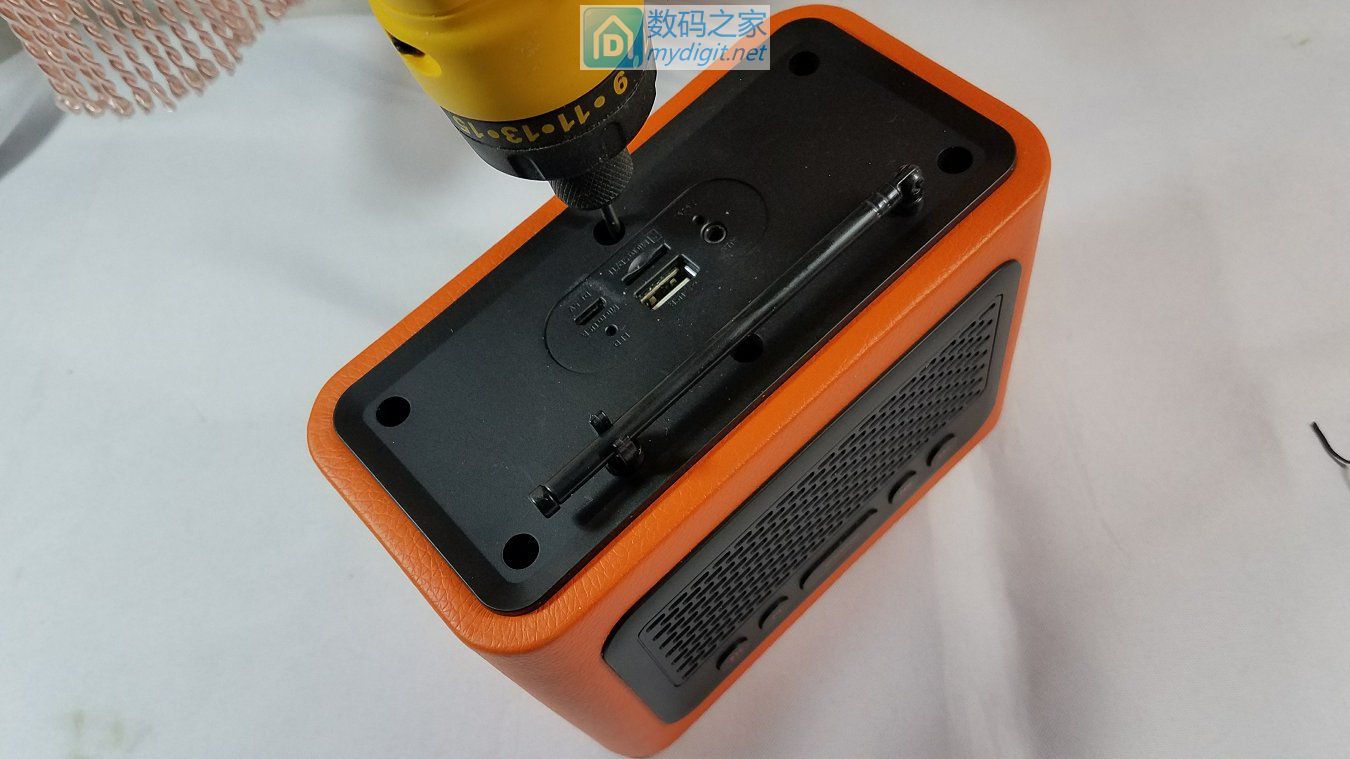 皮革+木质=好音质?简评朗技iBOXH90创意无线蓝牙音箱性价比