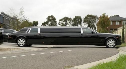 兰博基尼劳斯莱斯哪个更值钱,兰博基尼降价40万