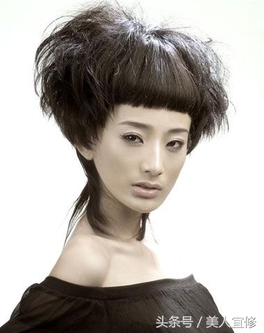 隐形烫全烫卷发发型图片,烟花烫卷发男生发型