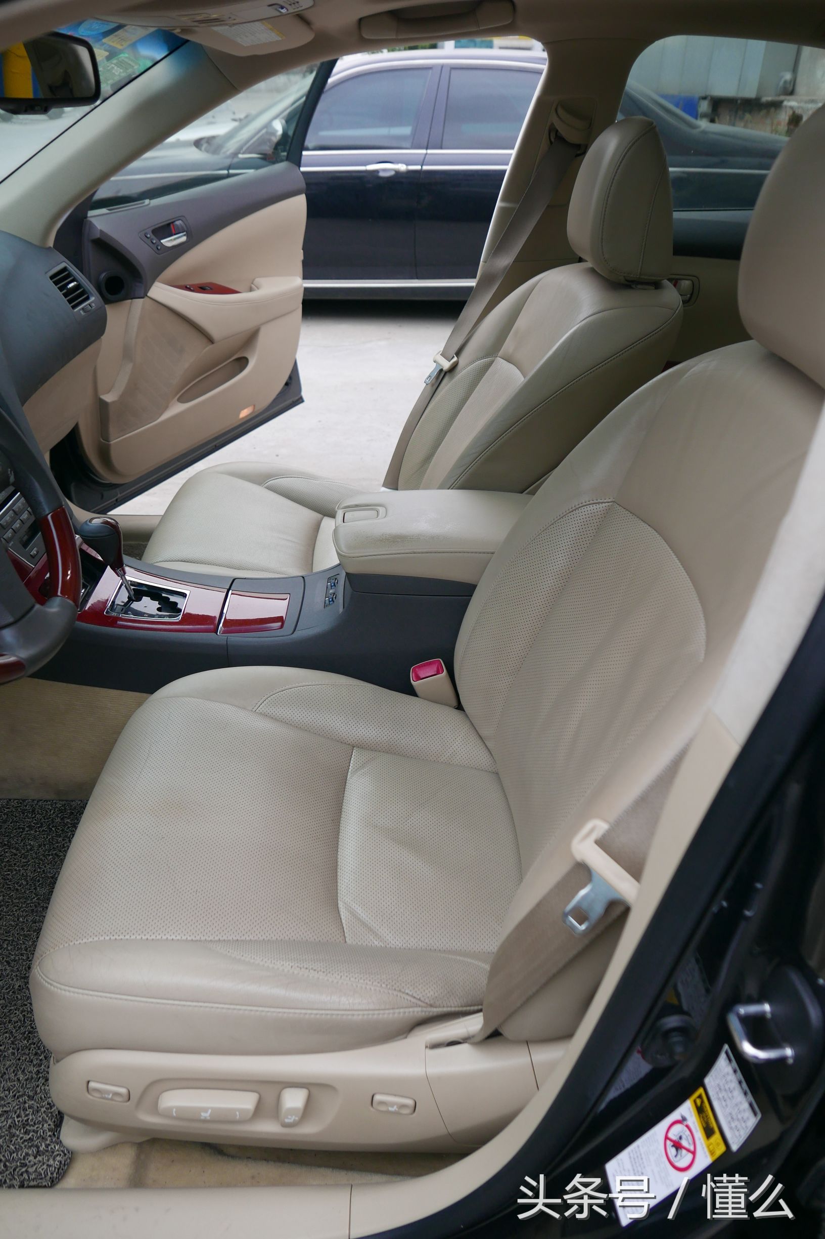 雷克萨斯es350平行进口讲解,雷克萨斯es350用原厂件翻新