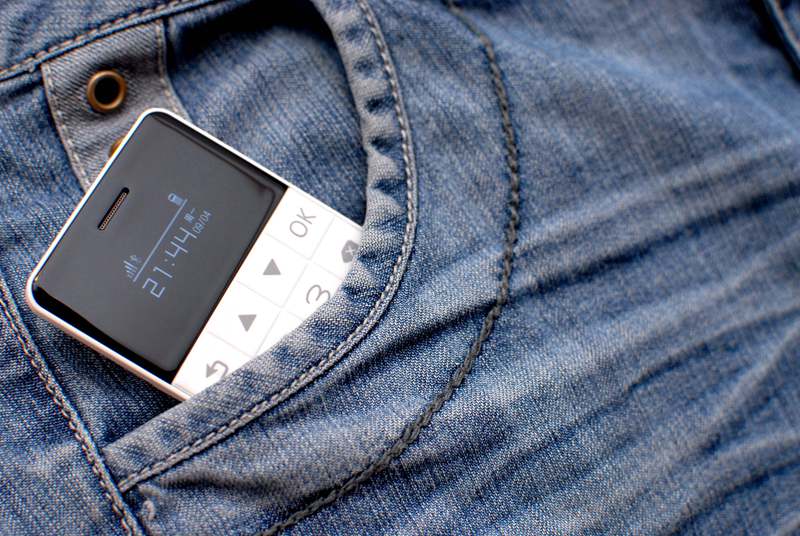 每个孩子的第一台手机——TalkaseT3卡片小手机体验