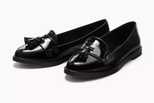 秋冬款鞋子建议买哪双,秋冬哪3双鞋子最值得入手