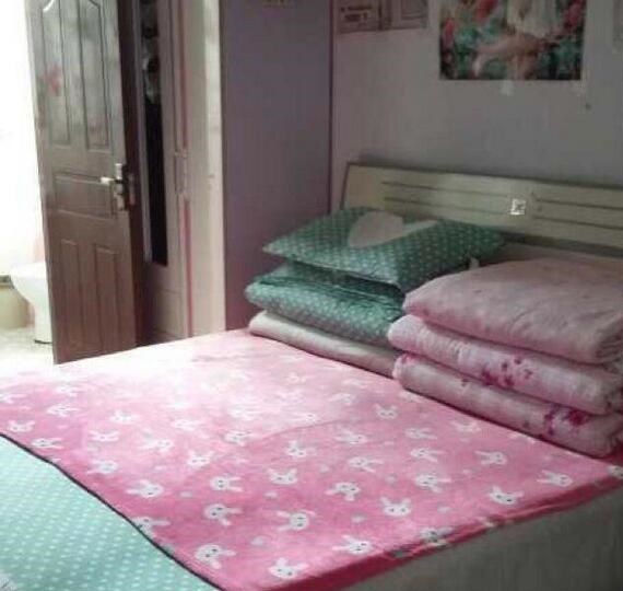 一家三口在深圳租房日常,一家五口在深圳租房三房二厅