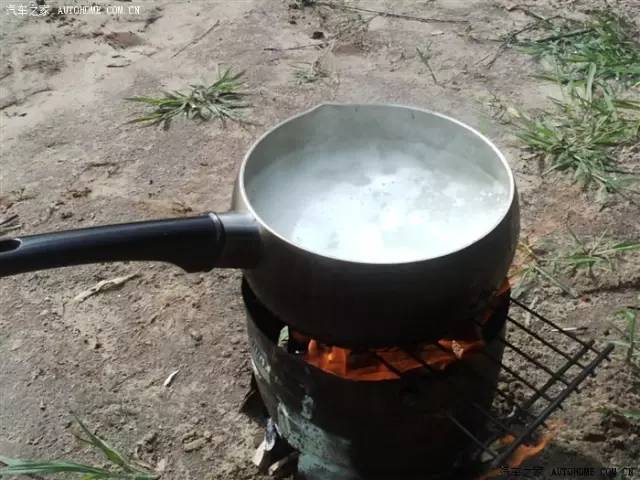 带着老伴穷游,开房车带老伴穷游