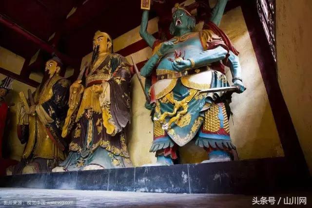 鬼节聊鬼：我一年也就出来溜达两回：清明节一回，七月十五一回