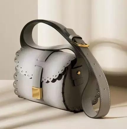 给男朋友买的包包推荐,如果老公给你2万你会买什么