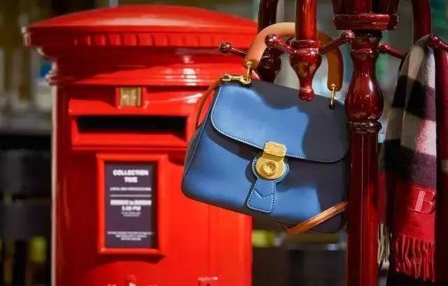 总说要Chanel、LV包包,但你连锁扣怎么打开都不知道!