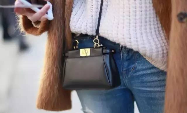 总说要Chanel、LV包包,但你连锁扣怎么打开都不知道!