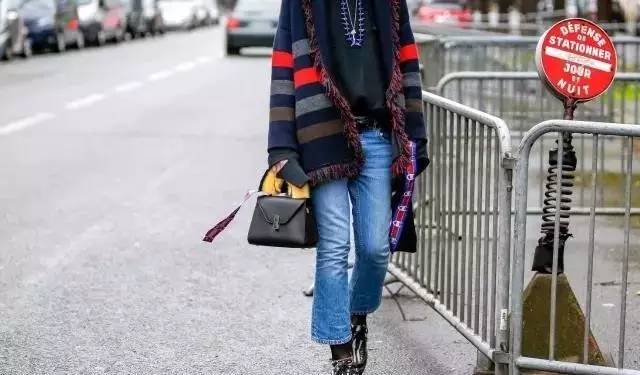 总说要Chanel、LV包包,但你连锁扣怎么打开都不知道!