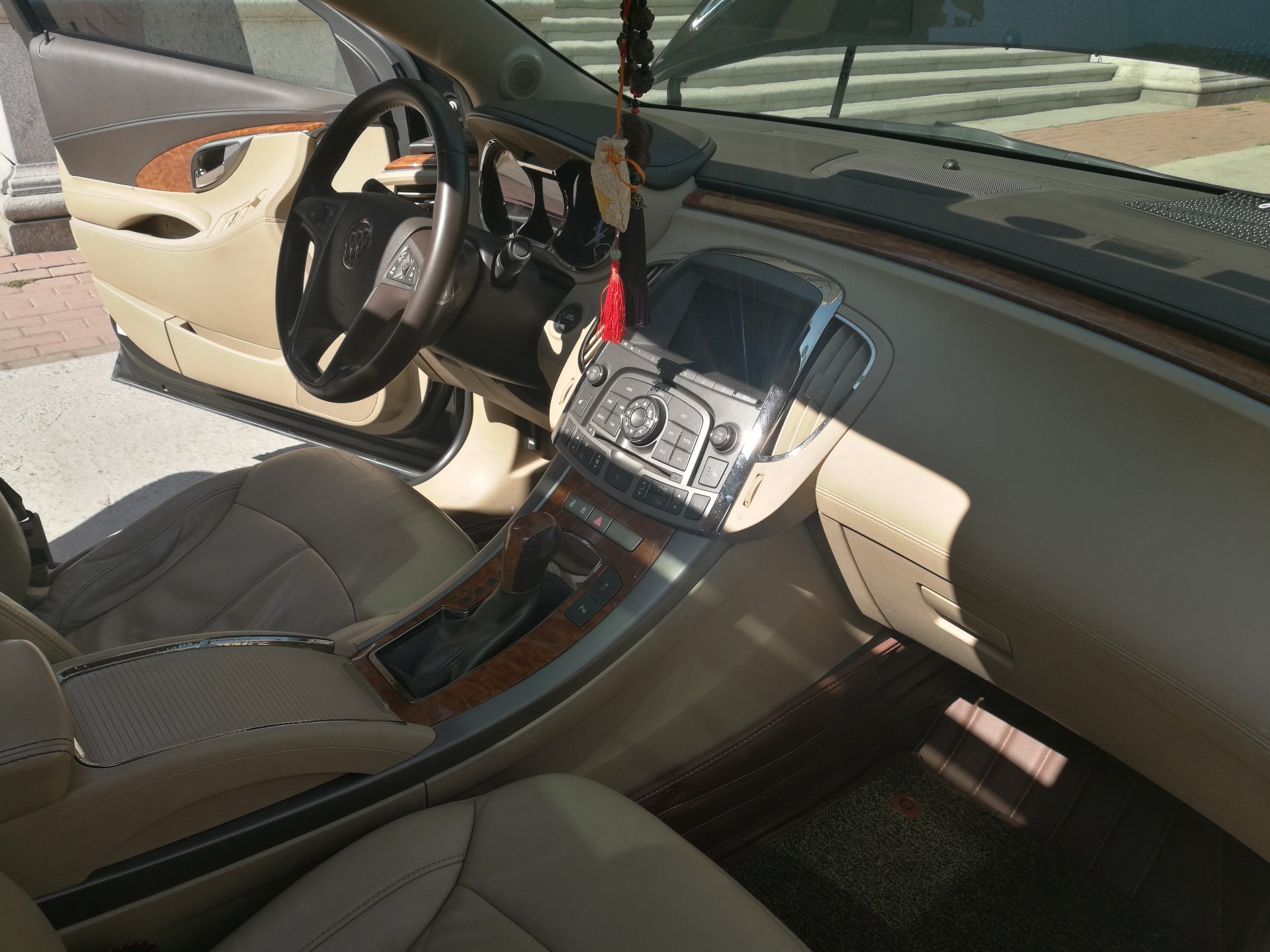 别克君越8万公里需要做哪些保养,老别克君越用车