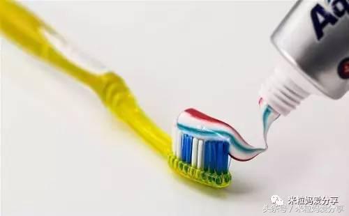 儿童牙膏怎么看是否含氟,儿童牙膏配方怎么看