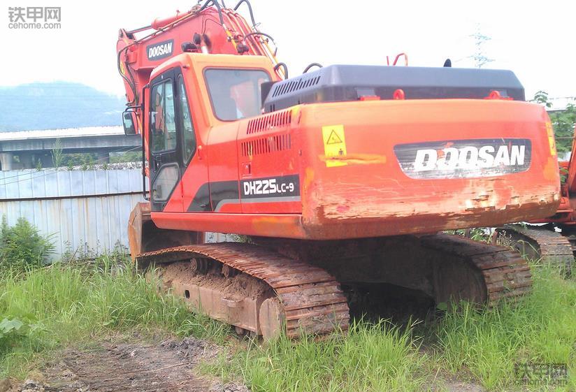 不管死活可不行!闲置挖掘机该如何保养?