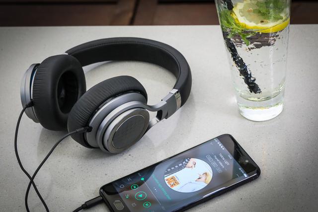 vivoxe1000原装耳机,vivoxe1000头戴耳机测评