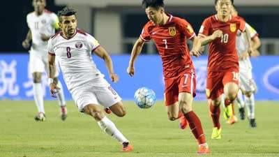 97年十强赛国足客场对卡塔尔1:1,国足战卡塔尔几点直播