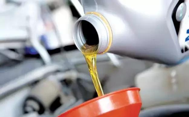 网上买小车机油怎么买靠谱,网上的机油官方旗舰店靠谱吗