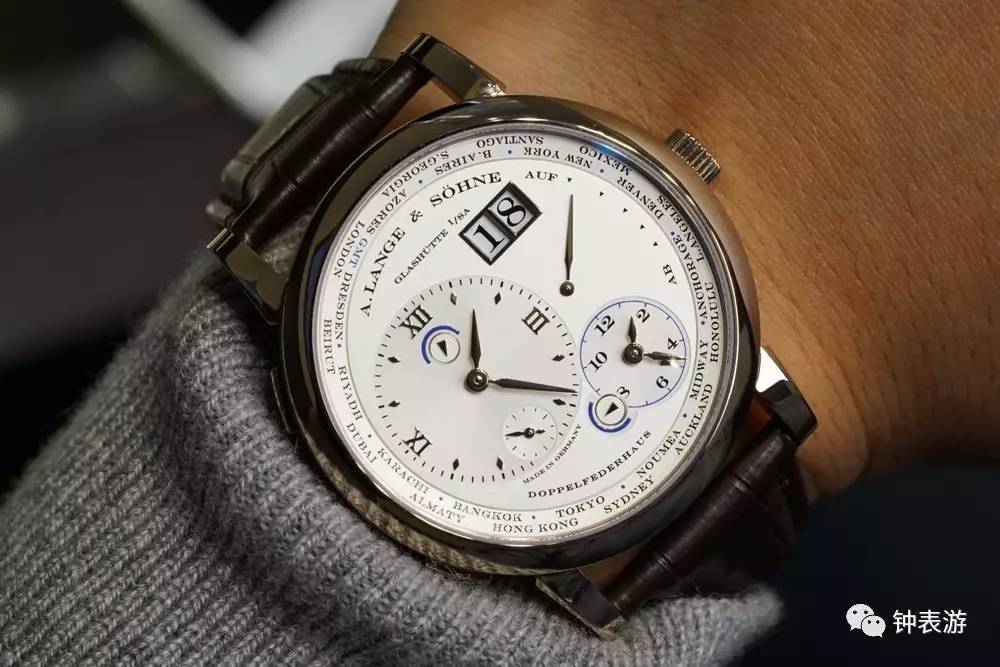 朗格走世界图片,朗格诵读