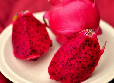 孕妈在怀孕期间不注意饮食,上厕所时竟然出现了血便