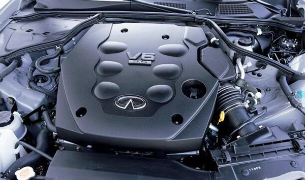 沙发厂轻奢风,2010年英菲尼迪q50二手