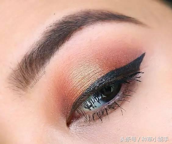 超级好看的眼影盘和口红,一款超高颜值美爆了的眼影