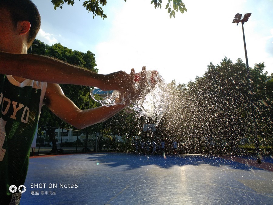 魅蓝note6拆解换电池,魅蓝note6总成带框