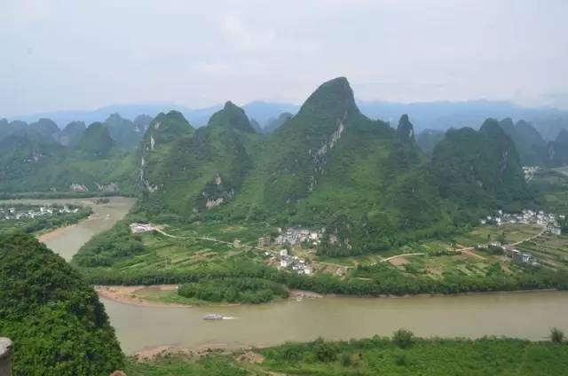 带着老伴穷游,开房车带老伴穷游