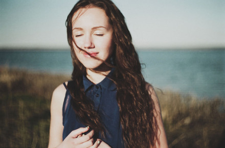 人穷了别求人句句扎心,人没钱别求人现实精辟句子