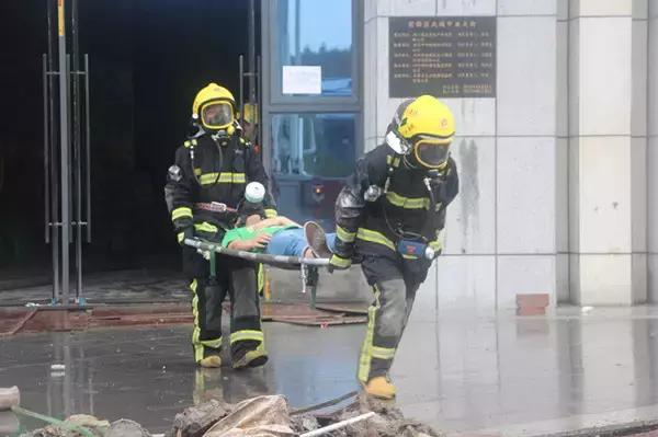 大厦消防火灾应急演练,高楼着火消防怎么扑救