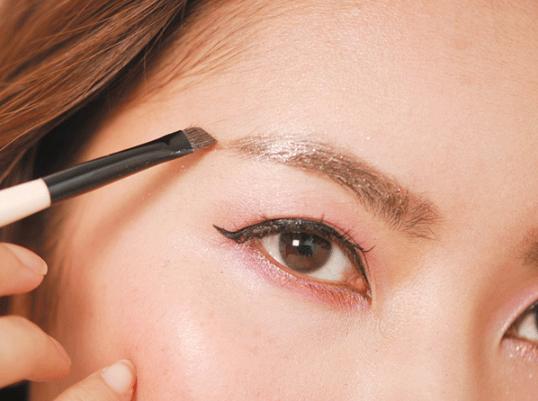 眉毛如何增加通透感呢,眉毛真的可以改变脸的高级感吗