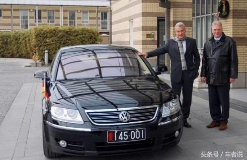 偶遇黑车牌,路遇黑色吉利博瑞