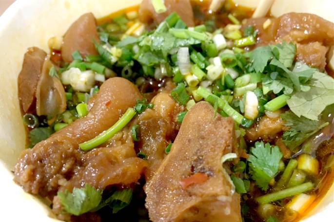 揣一张毛爷爷，吃遍长虹国际广场！