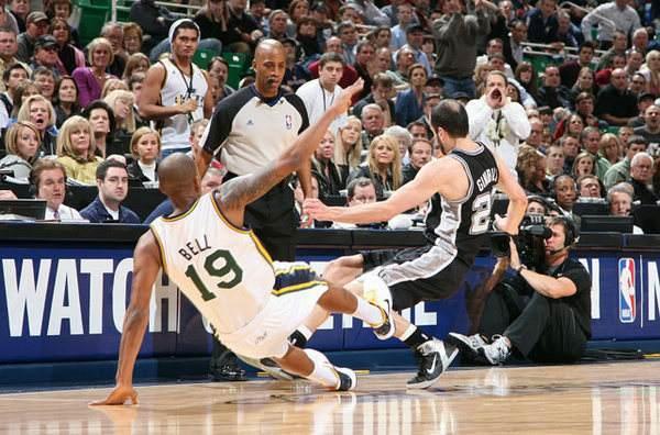 nba历史十大假摔,nba假摔十大经典时刻