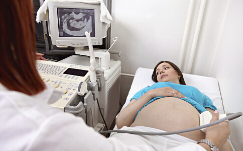 孕期做b超查什么,孕期做b超需要查几次