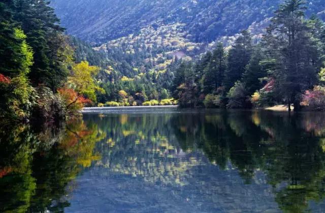 康定旅游景点木格措,康定木格措门票冬天