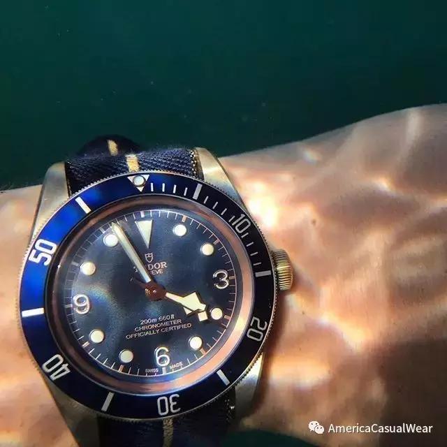 高颜值复古军事风腕表,英伦风轻奢腕表