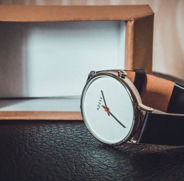 推荐一款小众好看的手表,一些颜值高的小众手表