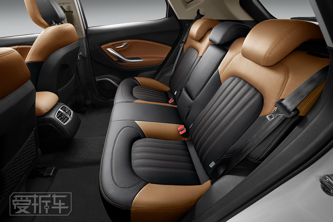 意大利人给TA弄了一脸豪车相，这车为啥还是卖不好？